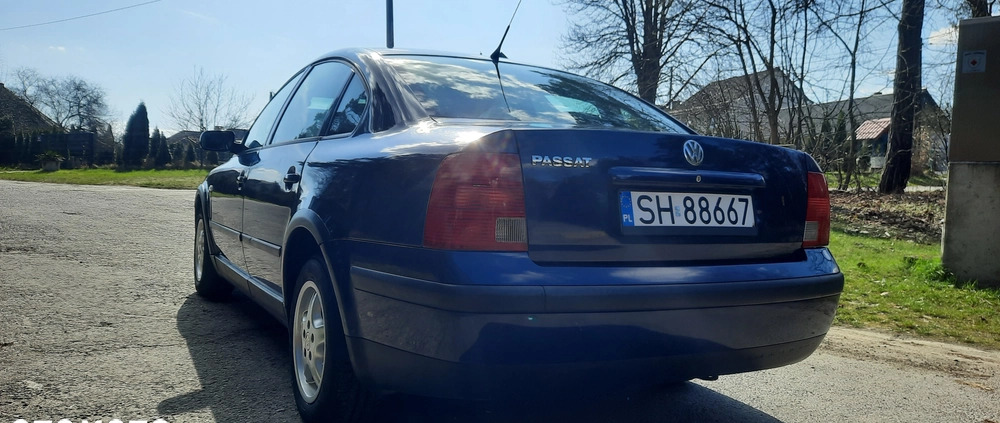 Volkswagen Passat cena 4300 przebieg: 335000, rok produkcji 2000 z Blachownia małe 29